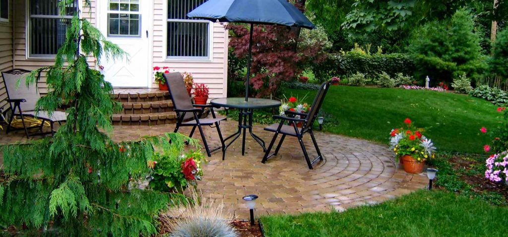 Landscape design - small backyard spaces