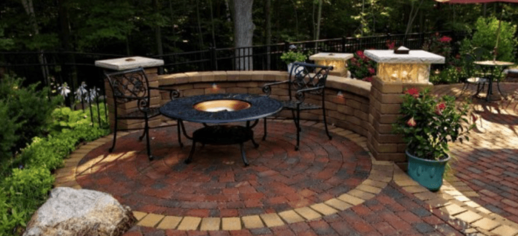Portable outdoor fire pit