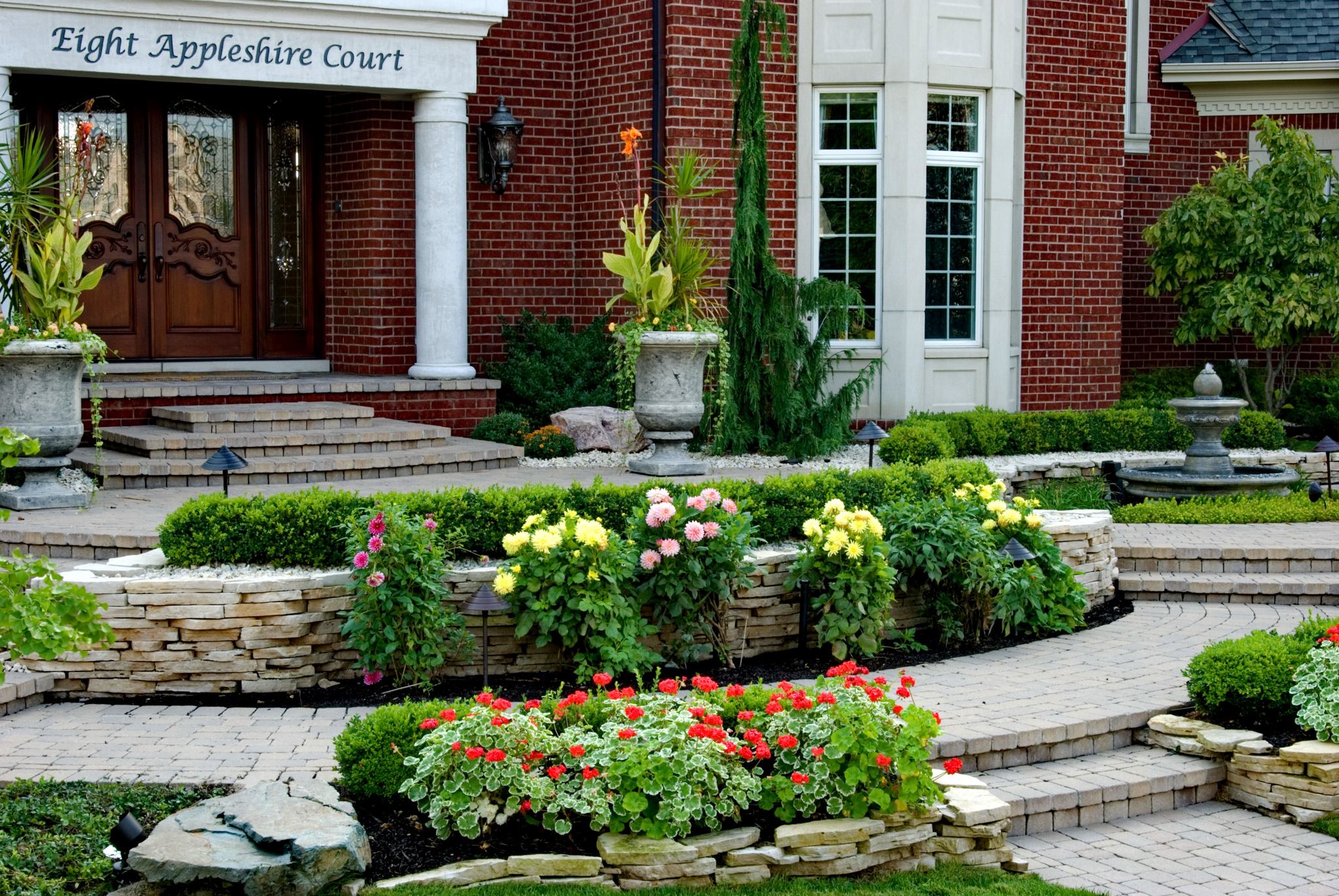 5 Steps to Update Your Curb Appeal